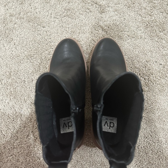 Dolce Vita Heeled Bootie - Picture 7 of 7